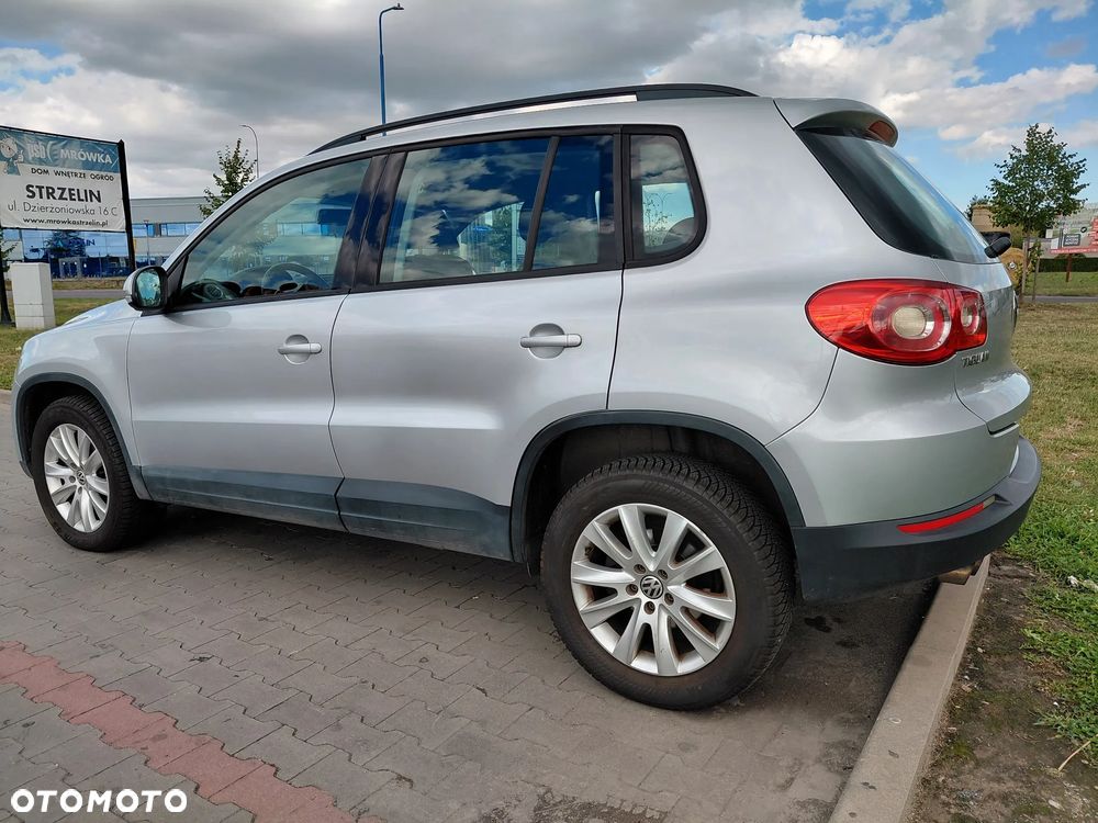 Volkswagen Tiguan 1.4 TSI BlueMot Trend&Fun - 25