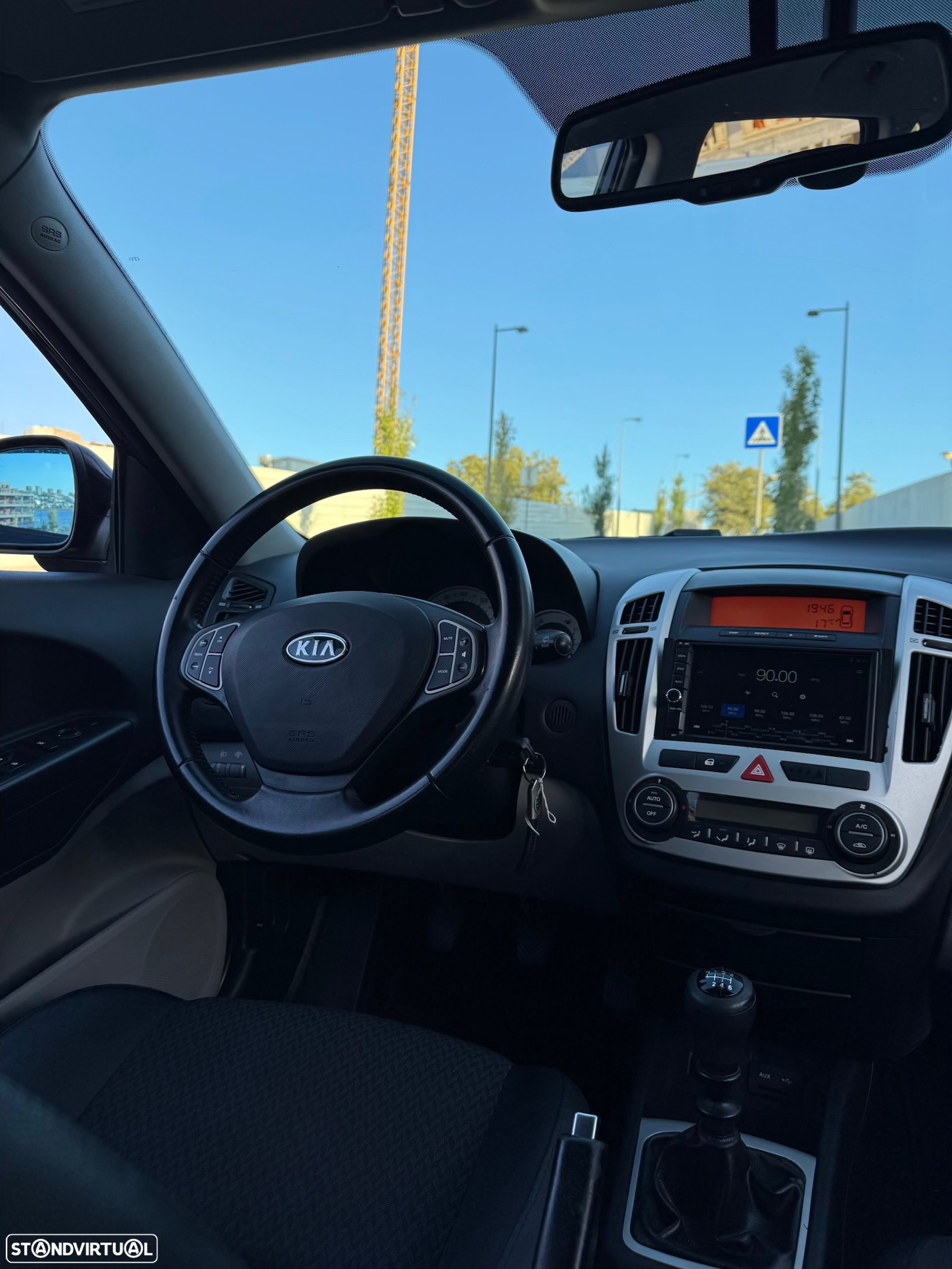 Kia Ceed 1.6 CRDi EX Eco - 10