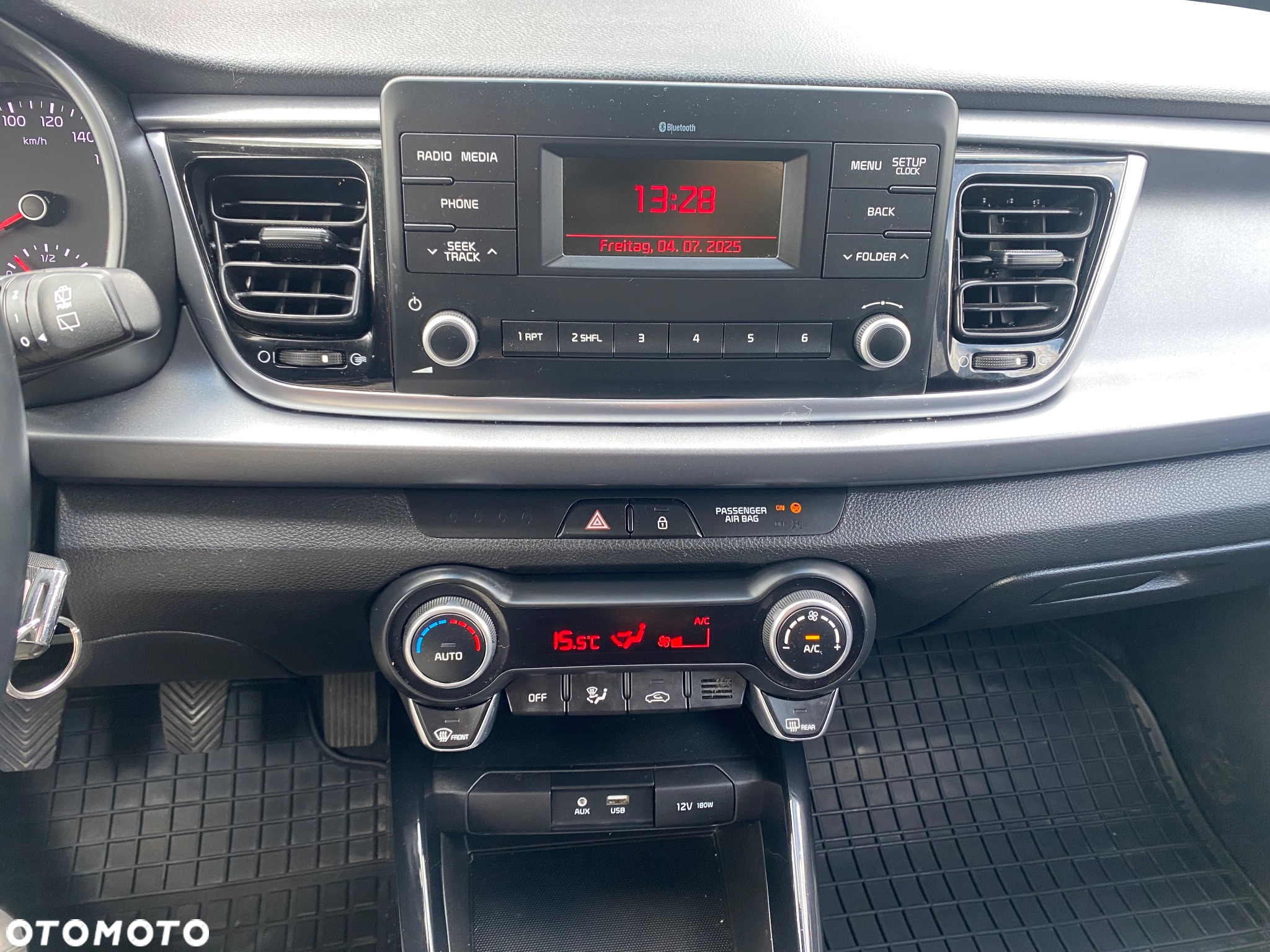Kia Rio 1.4 L - 19