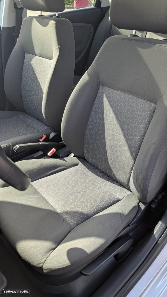 SEAT Cordoba 1.4 16V Auto Stylance - 5
