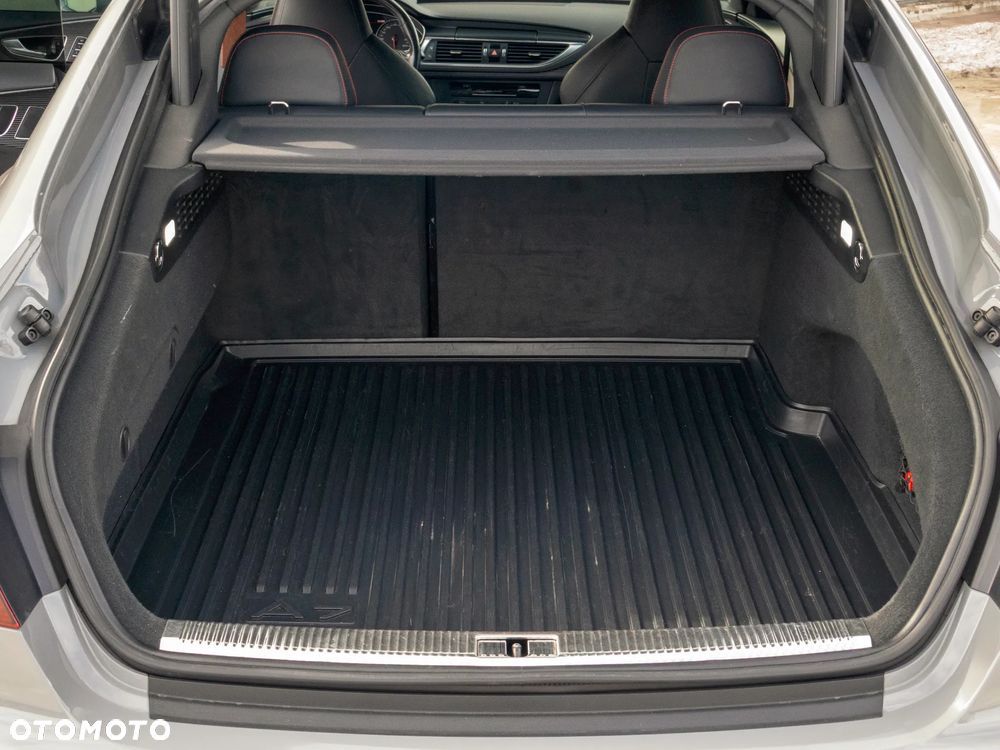 Audi A7 Sportback - 13