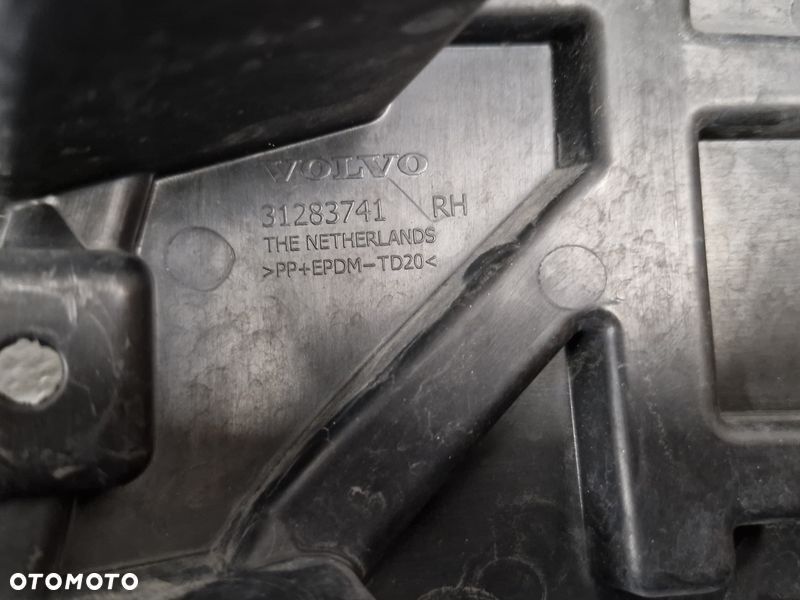 VOLVO V40 II ŚLIZG UCHWYT ZDERZAKA PRAWY PRZÓD MOCOWANIE PRAWE PRZEDNIE 31283741 - 10