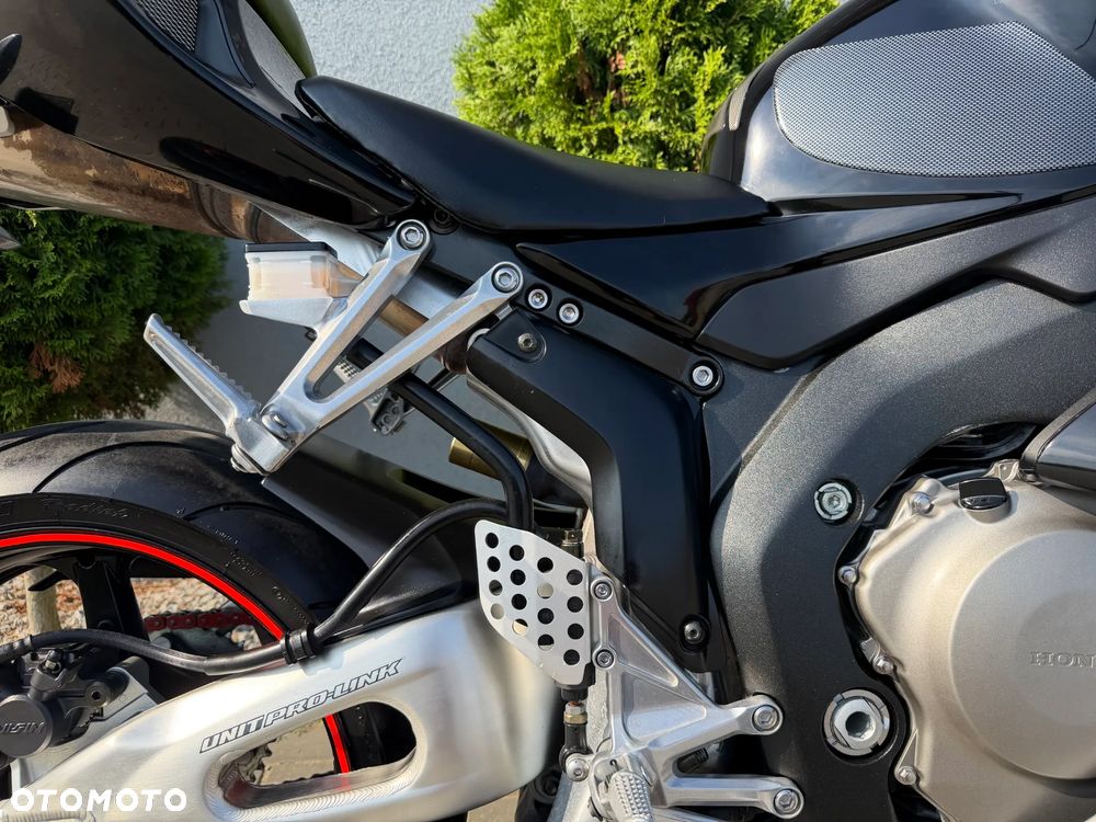 Honda CBR - 19