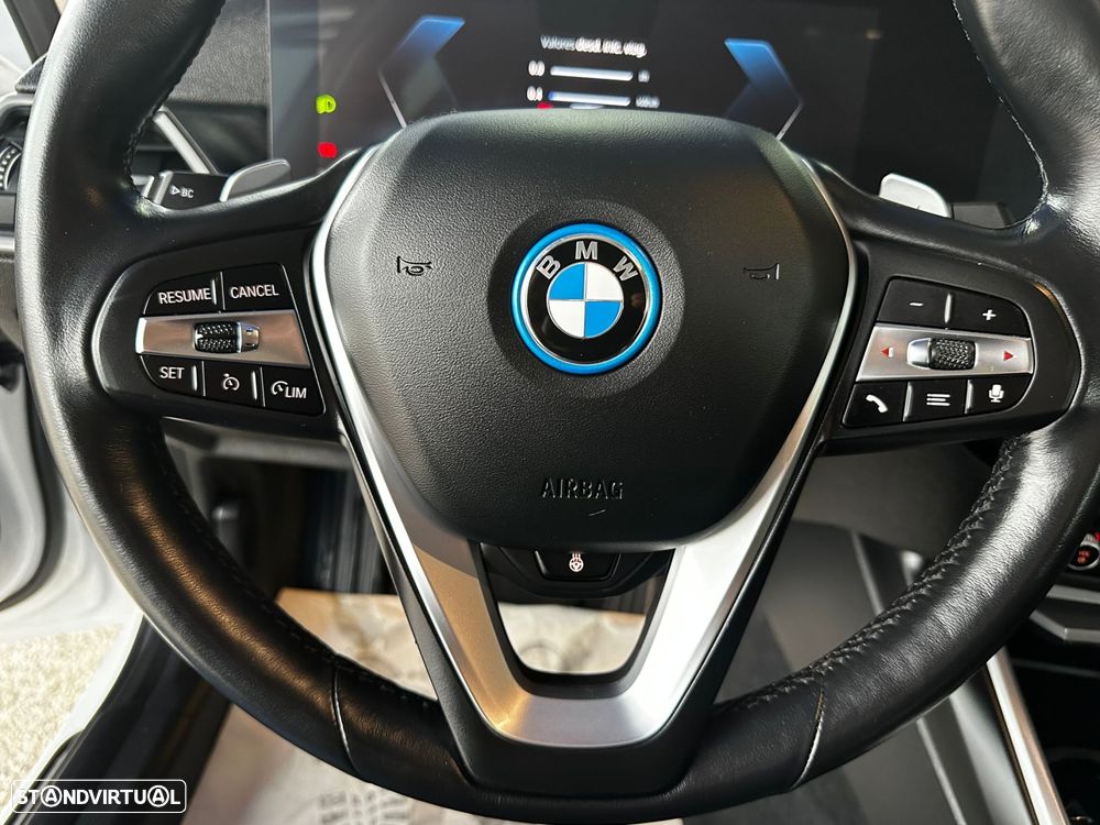 BMW 320 e Touring xDrive Aut. Luxury Line - 26