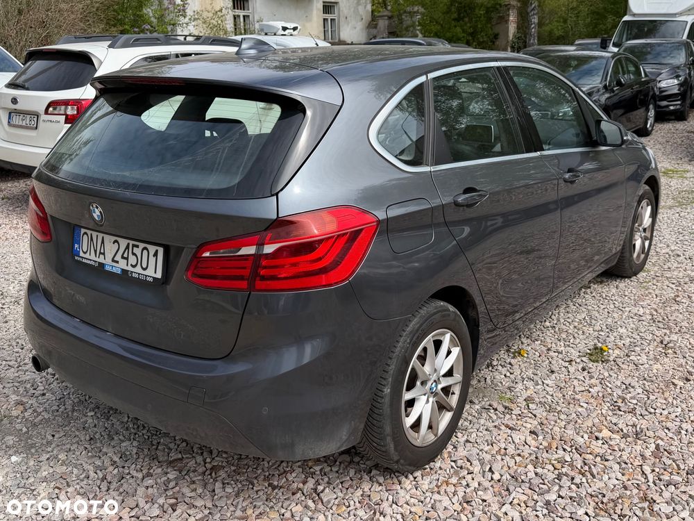 BMW Seria 2 214d - 7