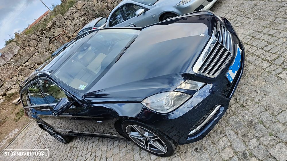 Mercedes-Benz E 220 CDi Avantgarde BlueEfficiency Auto - 1