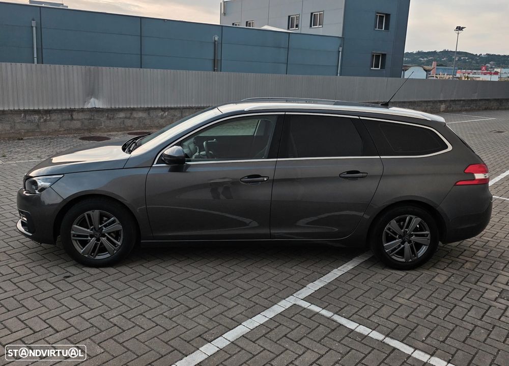 Peugeot 308 SW e-HDi 115 Stop & Start Allure - 6