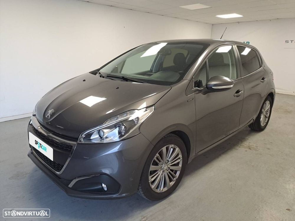 Peugeot 208 1.2 PureTech Signature - 1