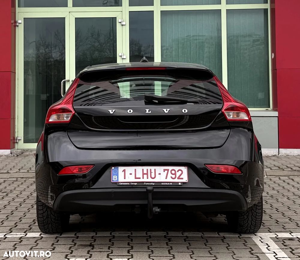 Volvo V40 - 20