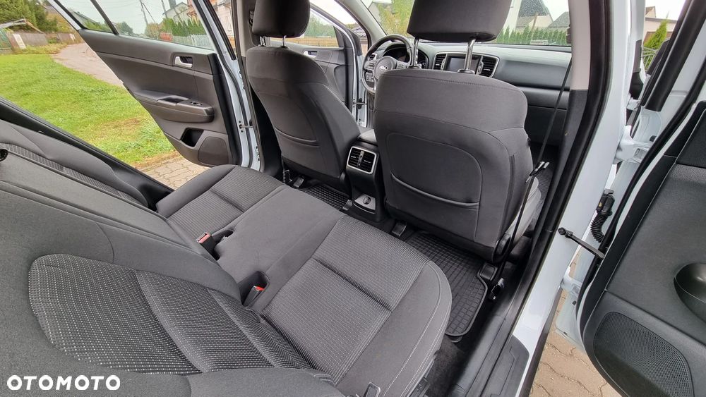 Kia Sportage 1.6 GDI L Business Line Plus 2WD - 8