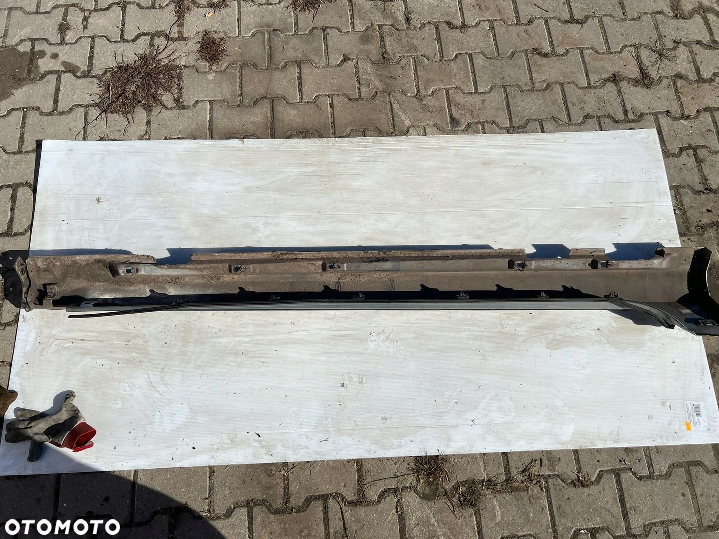 LISTWA PROGOWA LEWA VOLVO S60 II 2010-2013 31333004 - 4