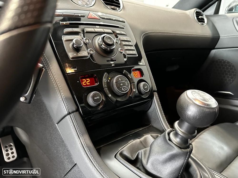 Peugeot RCZ 1.6 THP - 16