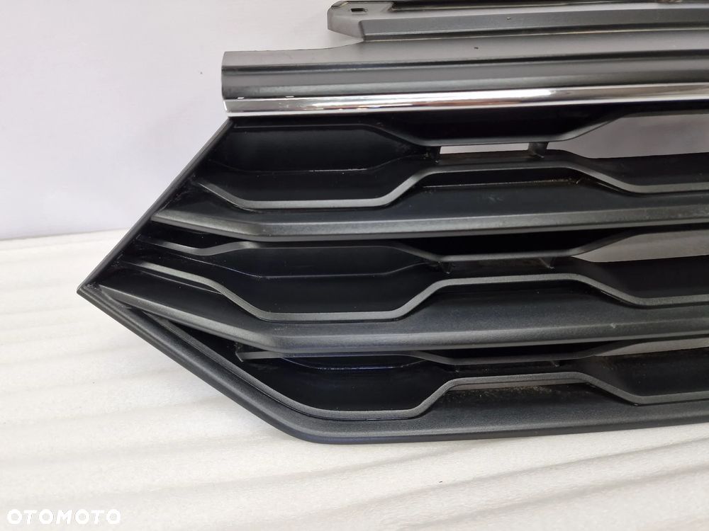 VW T-ROC 17- 2GA ATRAPA / GRILL PRZEDNI PRZÓD POD RADAR , NR 2GA853651E , NR AUKCJI GR103 - 6