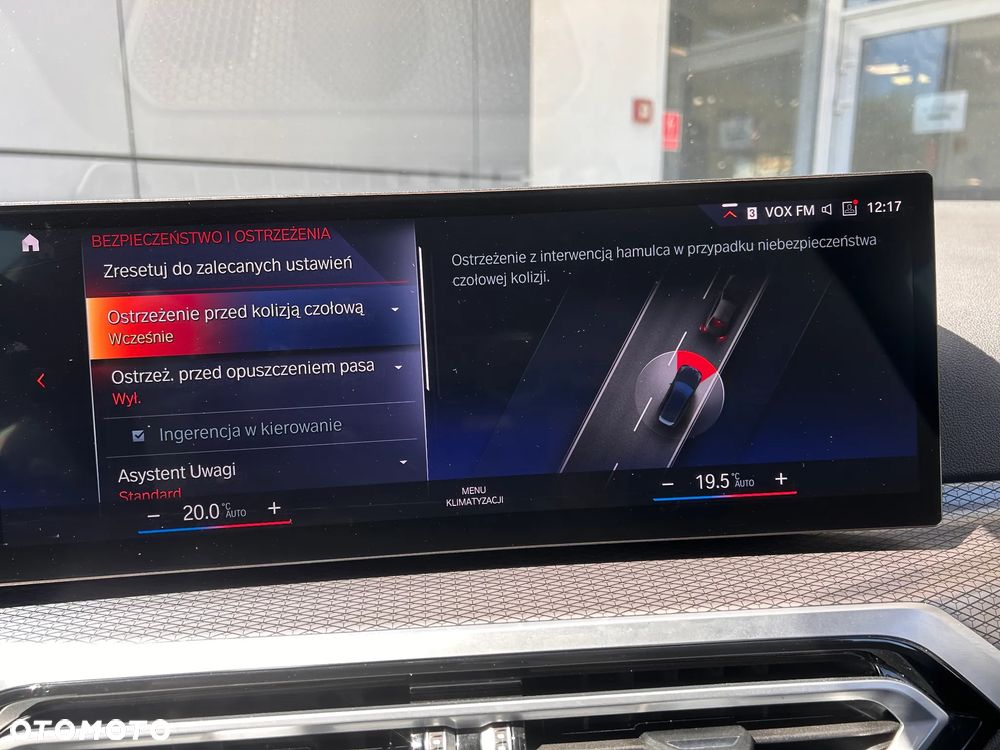 BMW Seria 3 320d xDrive MHEV M Sport sport - 36