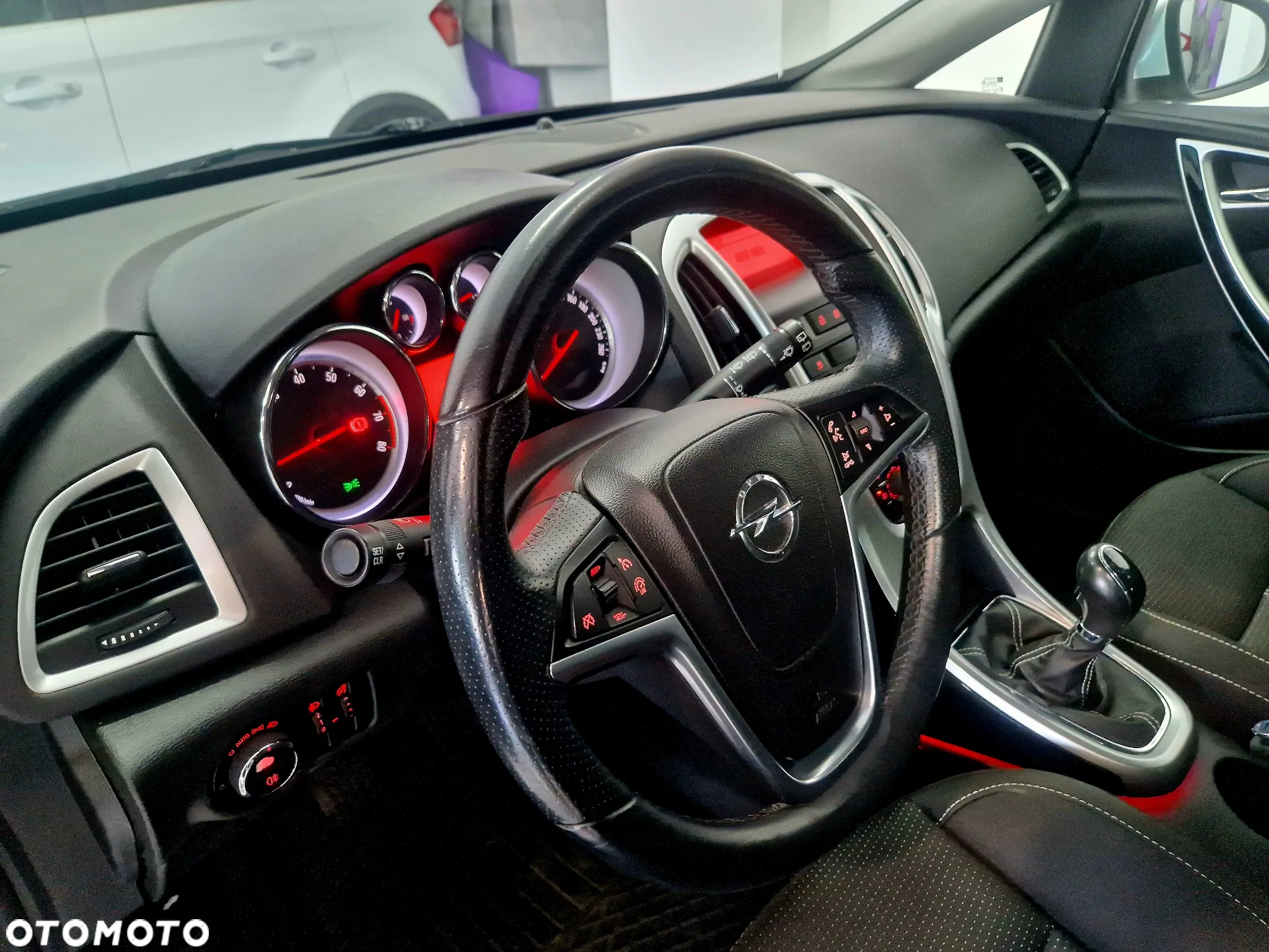 Opel Astra - 21