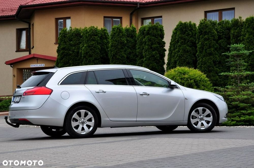 Opel Insignia - 15