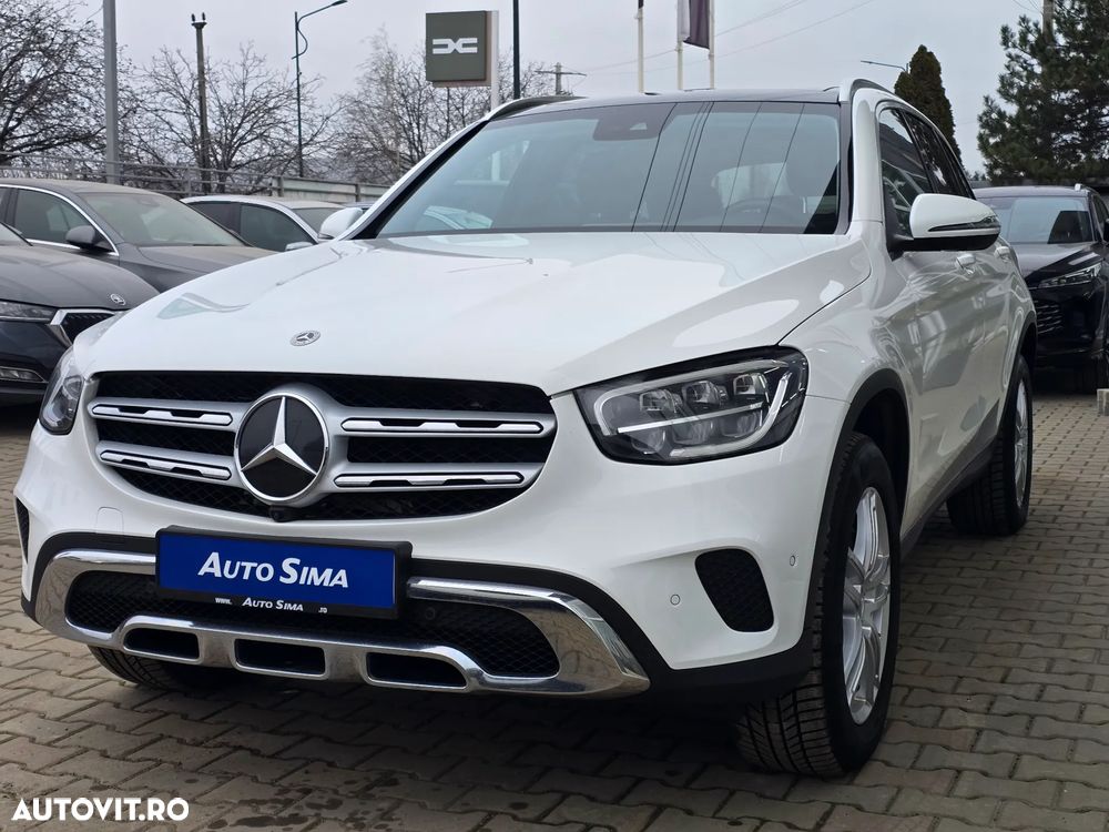 Mercedes-Benz GLC - 4