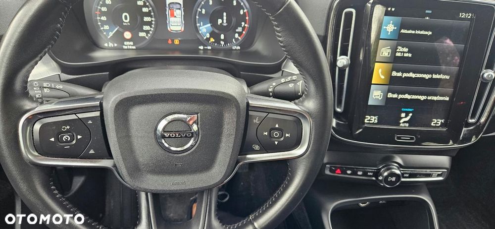 Volvo XC 40 B4 Ultimate Dark - 35