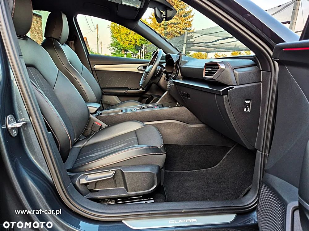 Cupra Formentor 1.5 TSI DSG - 32