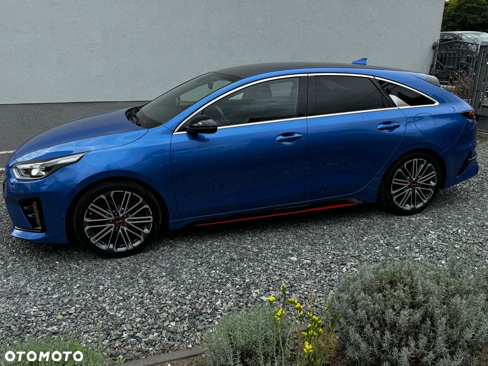 Kia ProCeed 1.6 T-GDI GT DCT - 9