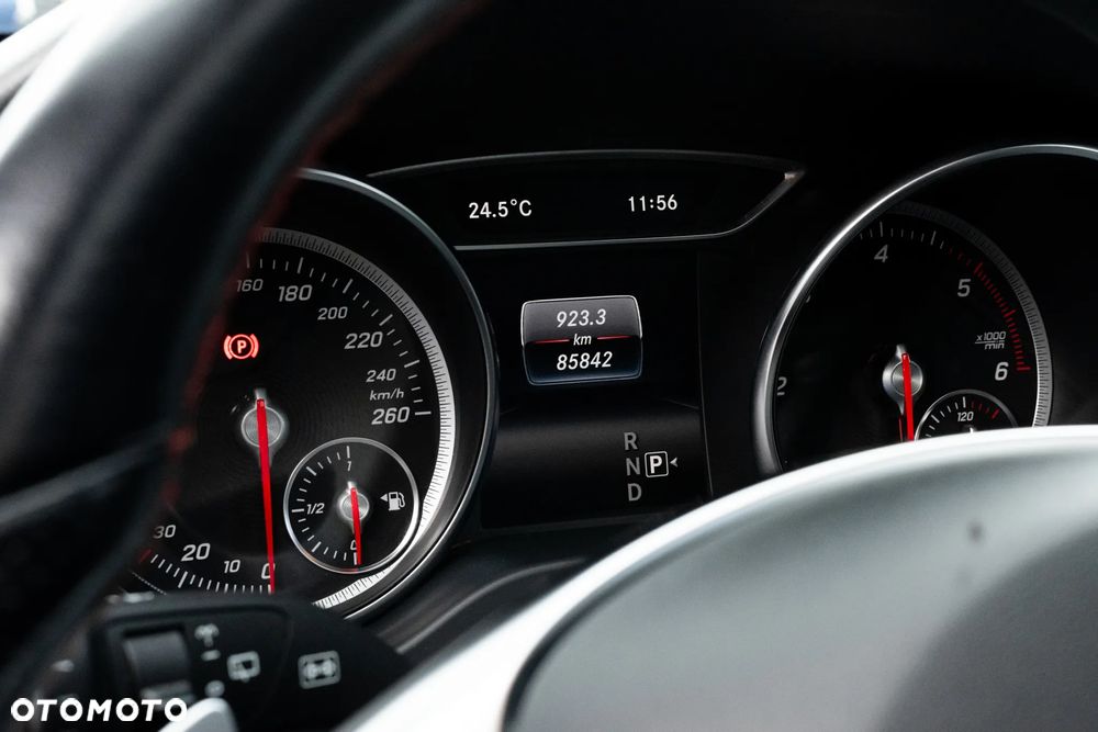 Mercedes-Benz CLA 200 d 7G-DCT AMG Line - 18