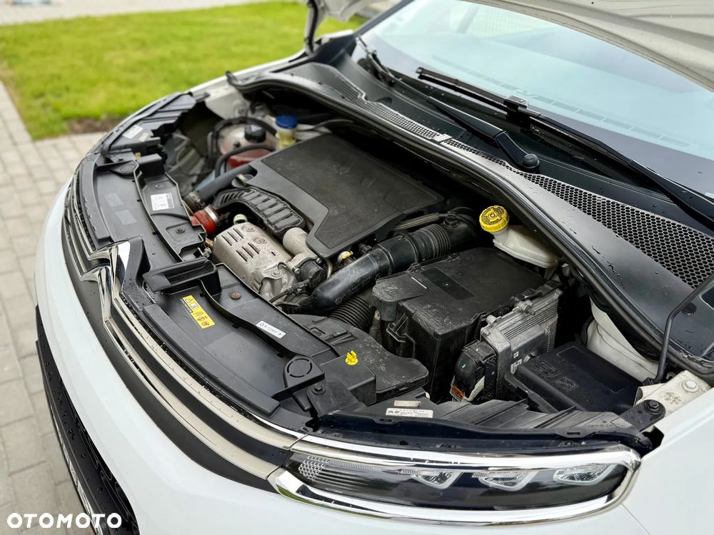 Citroën C3 1.2 PureTech Shine EAT6 - 32