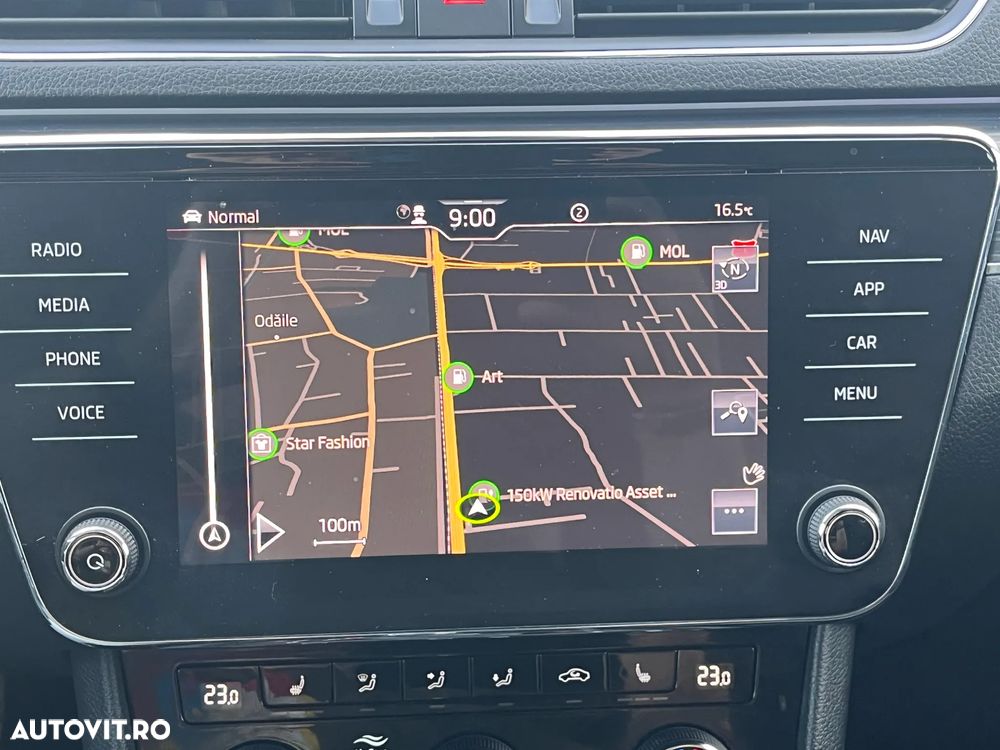 Skoda Superb 2.0 TDI DSG Style - 26
