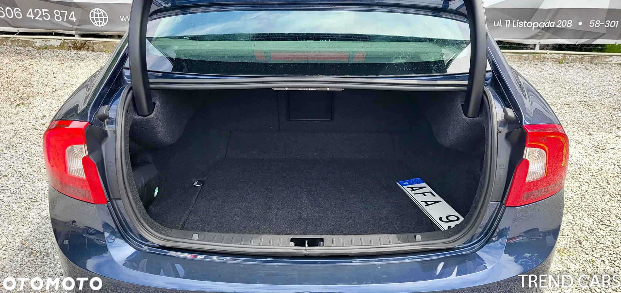 Volvo S60 D2 Momentum - 24