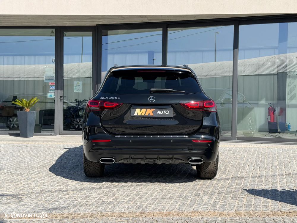 Mercedes-Benz GLA 250 e 8G-DCT AMG Line - 6