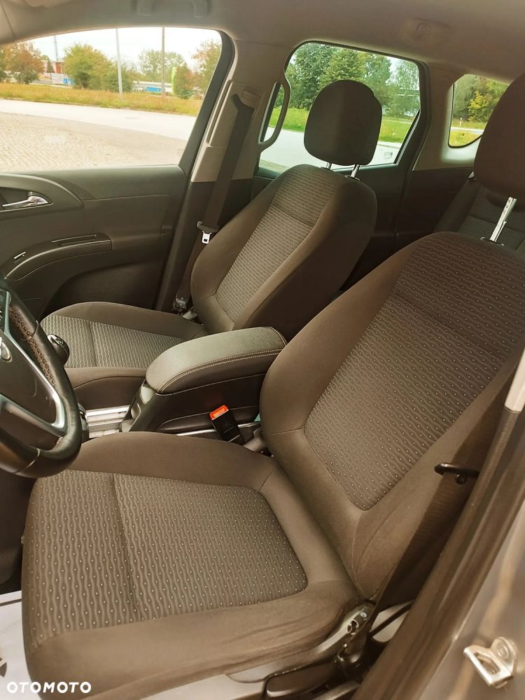 Opel Meriva - 13