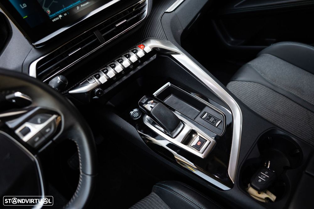 Peugeot 3008 1.6 Hybrid Allure e-EAT8 - 21