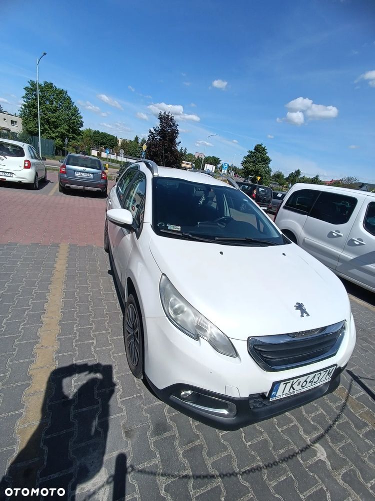 Peugeot 2008 - 13