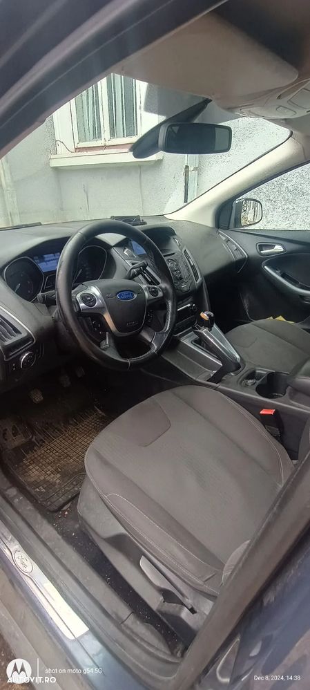 Ford Focus 1.6 TDCI DPF Titanium - 8