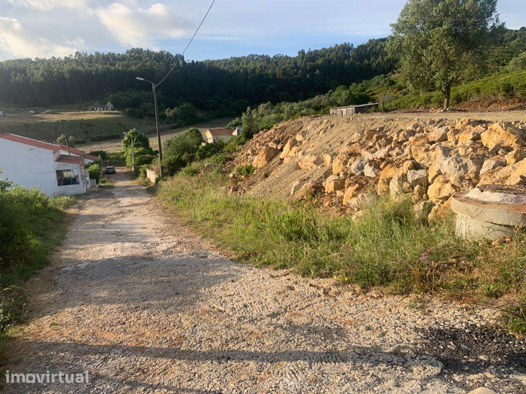 Terreno Urbano de 600m2 para construção unifamiliar ou construção de 2 - Grande imagem: 2/10