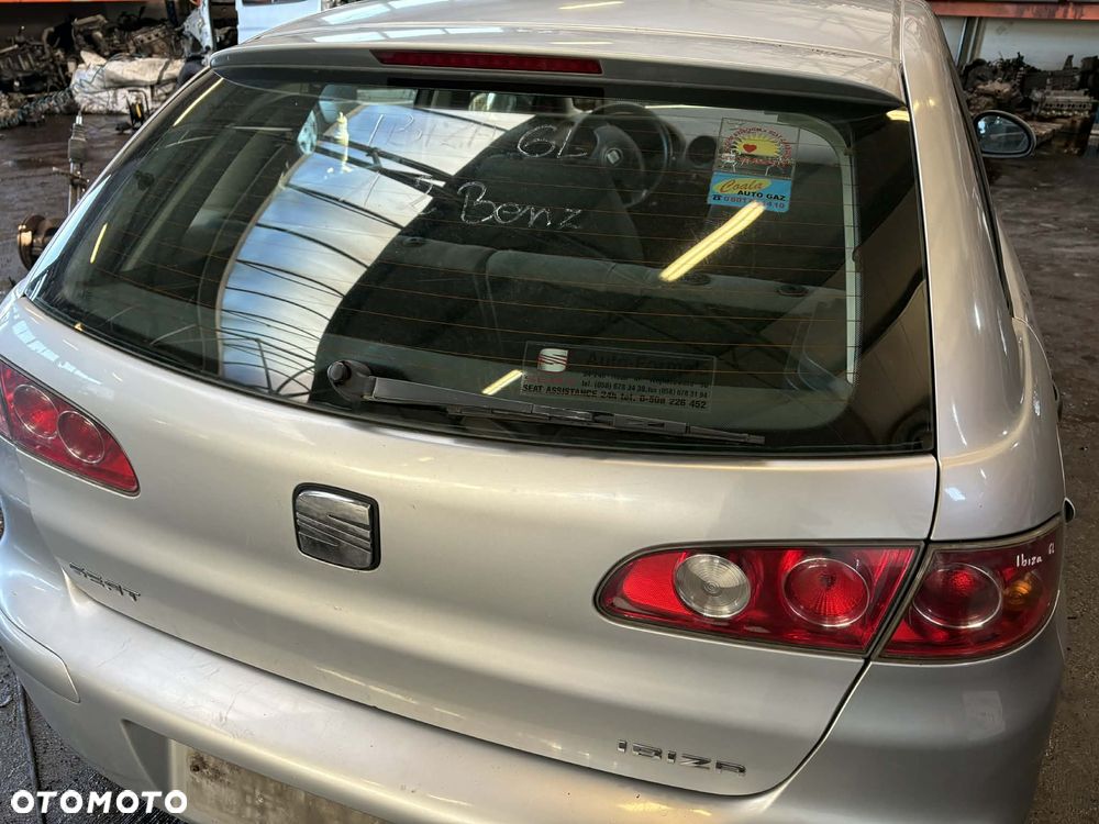 KLAPA BAGAZNIKA SEAT IBIZA 6L 5D - 2
