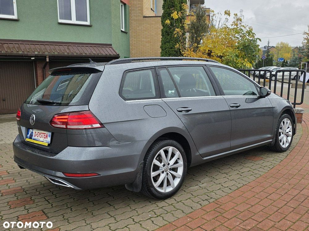 Volkswagen Golf Variant - 17
