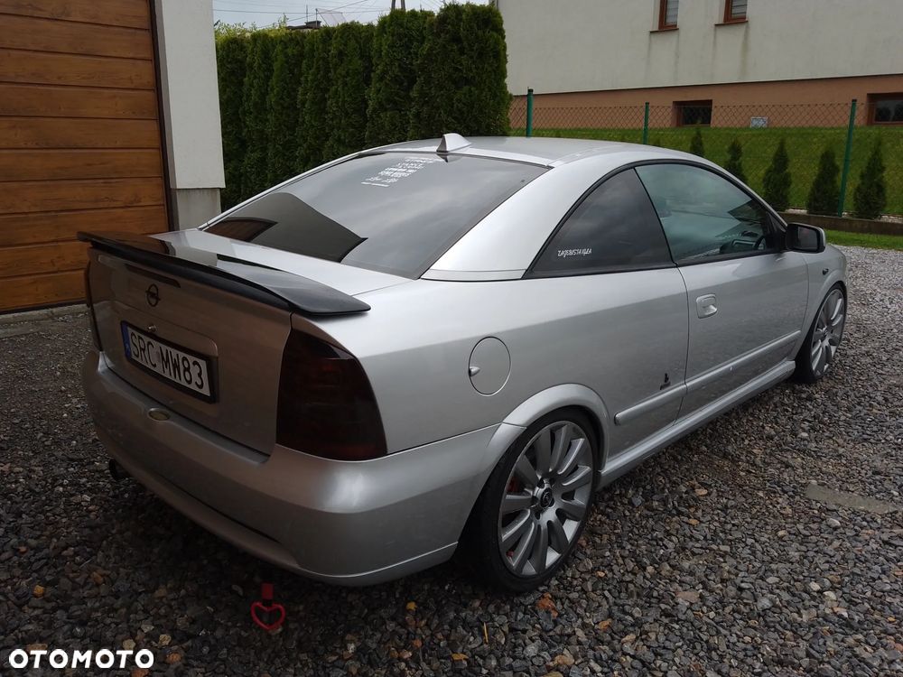 Opel Astra - 4