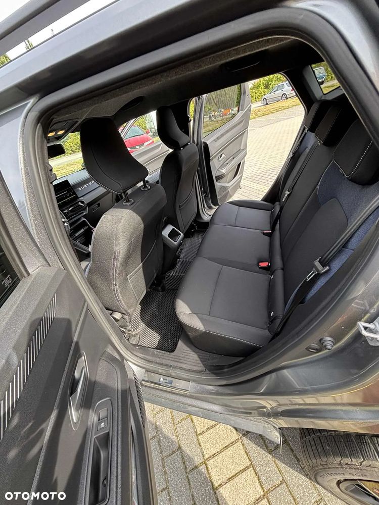 Dacia Duster 1.6 Full Hybrid 140 Journey MMT - 8