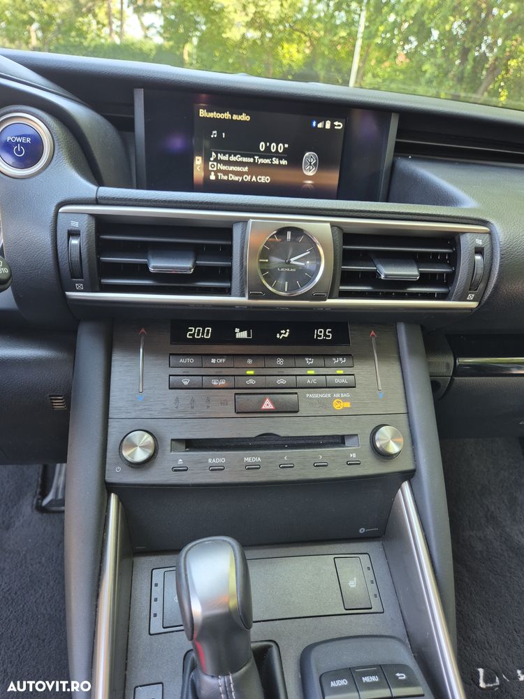 Lexus Seria IS 250 Aut. Business - 22