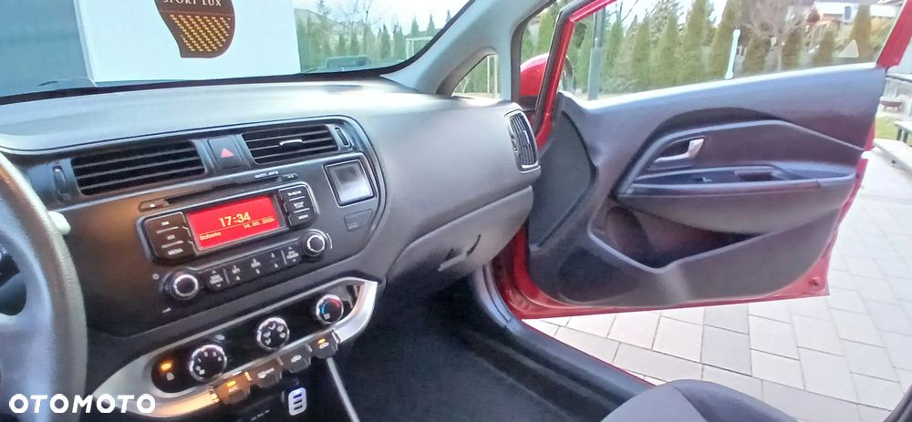 Kia Rio 1.4 crdi L - 30