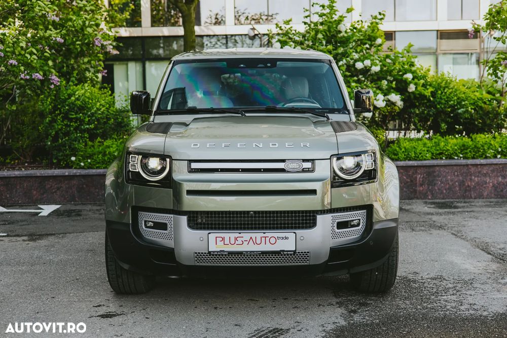 Land Rover Defender 110 3.0D 300 MHEV Hard Top SE - 2