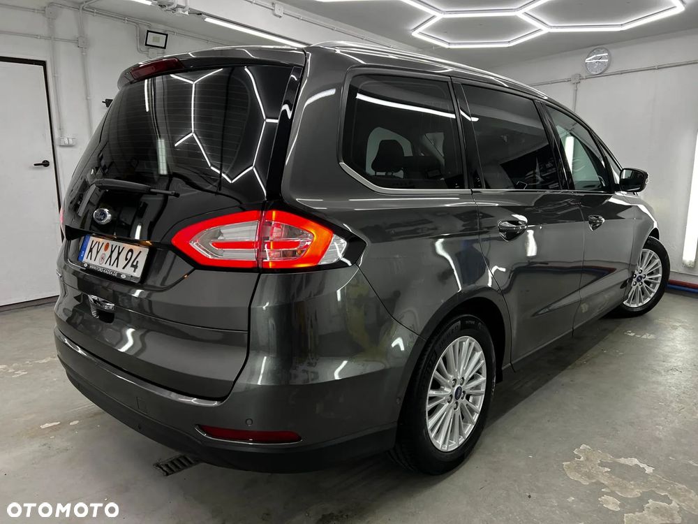 Ford Galaxy 2.0 EcoBlue Titanium - 3