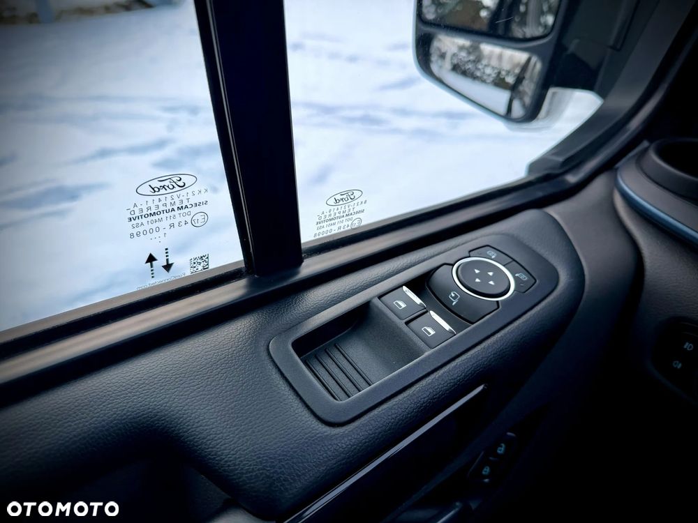 Ford Tourneo Custom 2.0 EcoBlue L2 Active SelectShift - 13