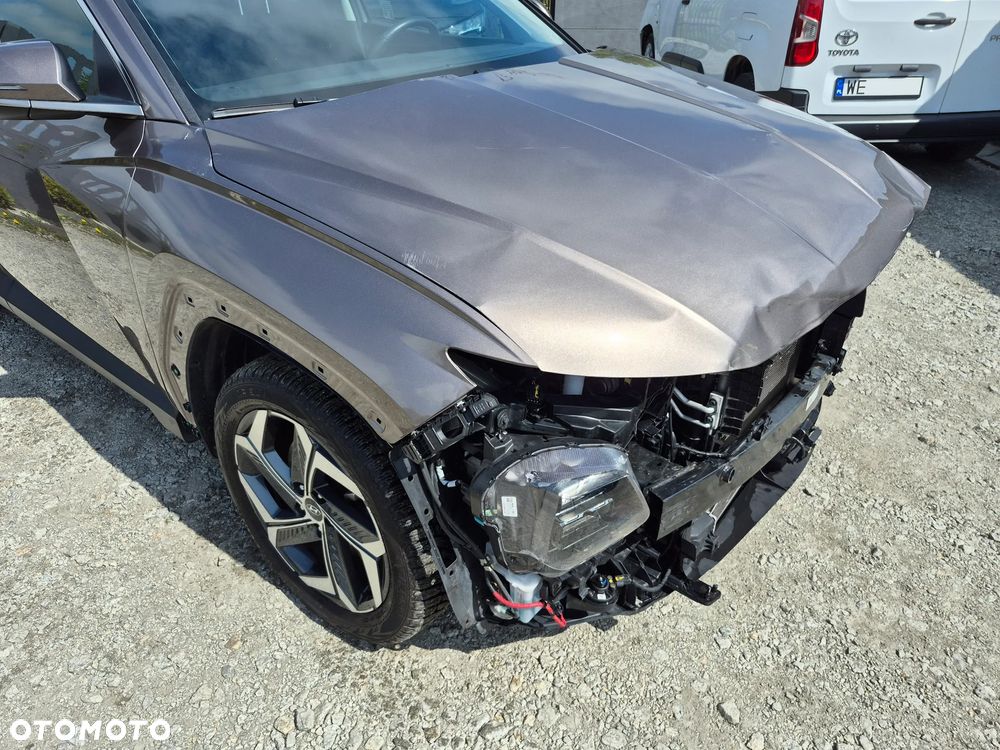 Hyundai Tucson 1.6 T-GDi HEV Platinum 2WD - 28