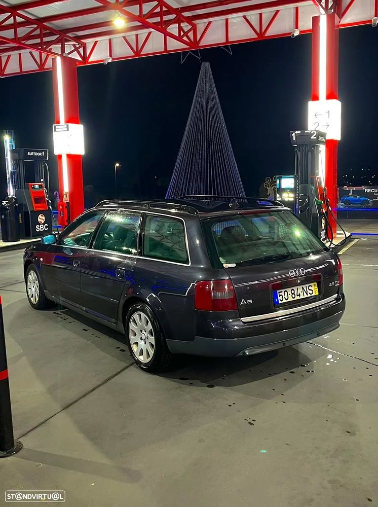Audi A6 Avant 2.5 TDI V6 - 2