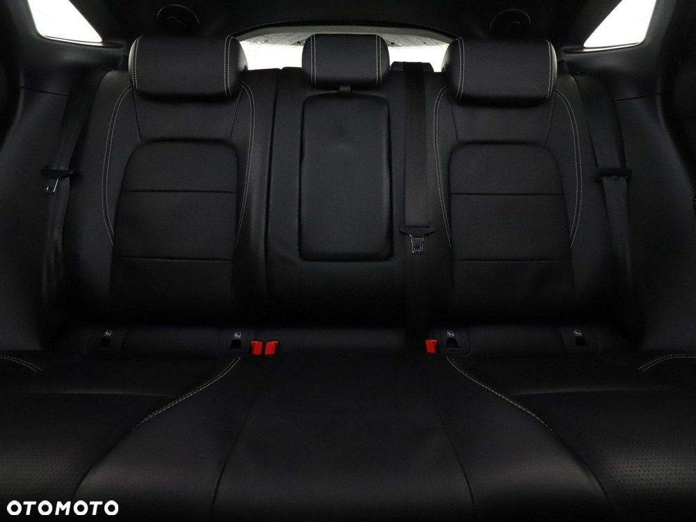 Jaguar E-Pace 2.0 i4D AWD R-Dynamic S - 18