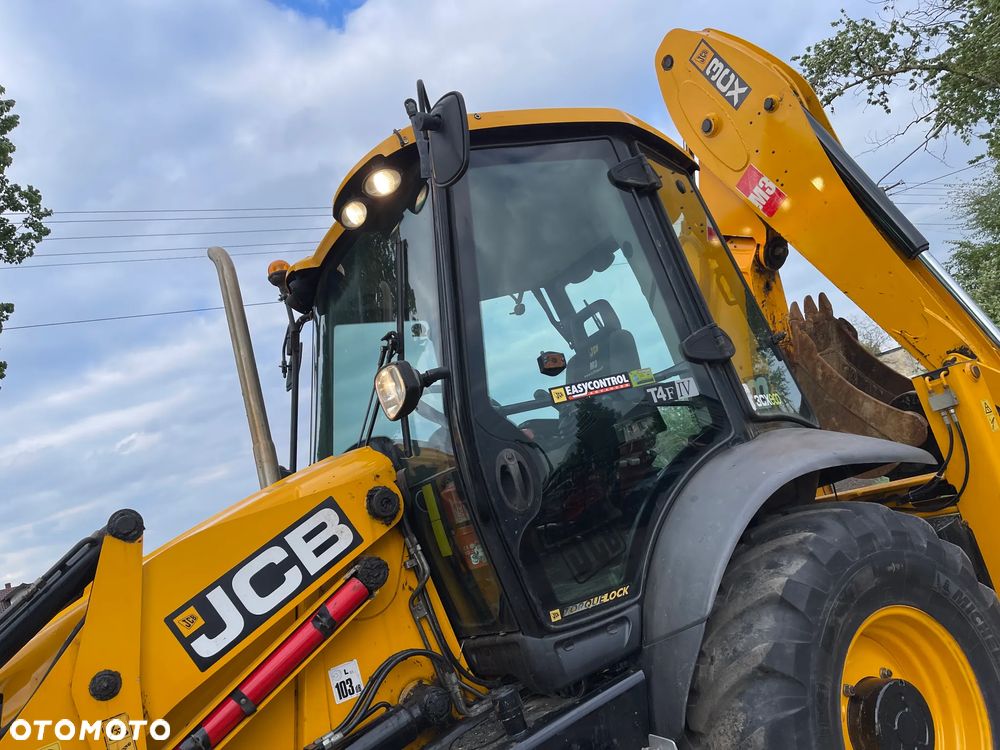 JCB Koparko Ładowarka Koparka Jcb 3CX Szczęka Krokodyl,Ramię z teleskopem_Bardzo ładna i zadbana_Cała W Oryginale Niemalowana_GOTOWA DO PRACY_Skrzynia biegów Mechaniczna 4 BIEGI_KLIMA - 18