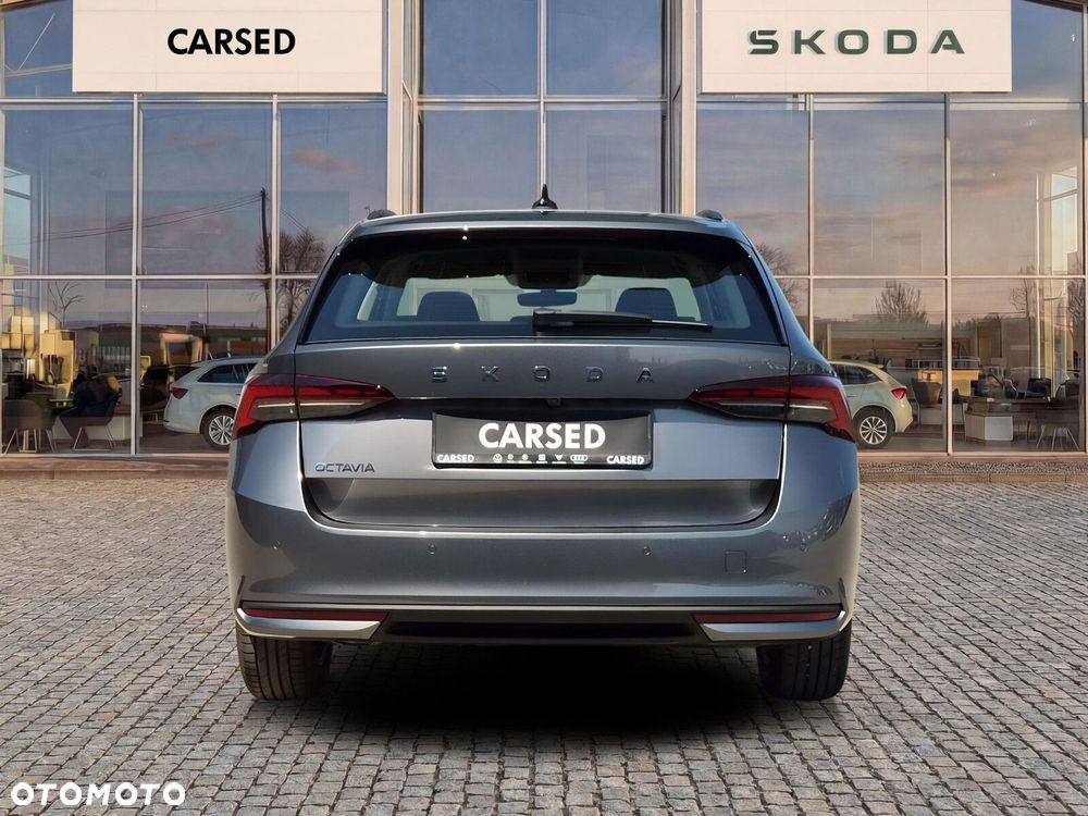 Skoda Octavia 2.0 TDI Edition 130 Essence DSG - 6
