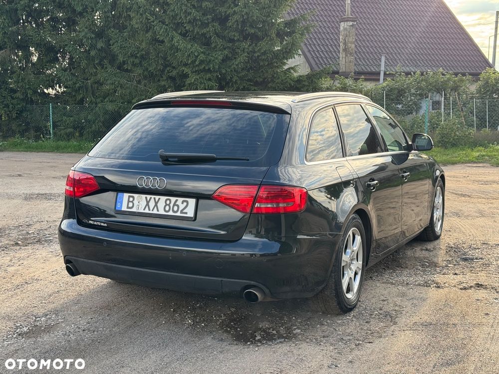 Audi A4 ver-3-2-fsi-quattro-tiptronic-attraction - 6