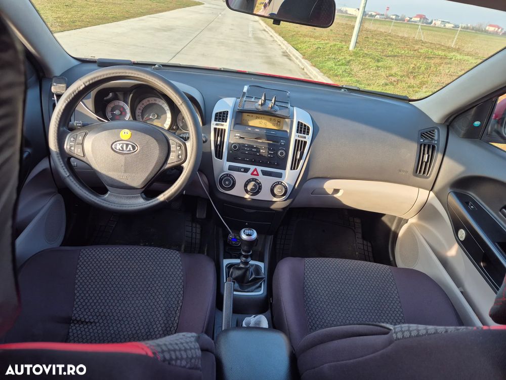 Kia Ceed 1.6 GSL STYLE - 13